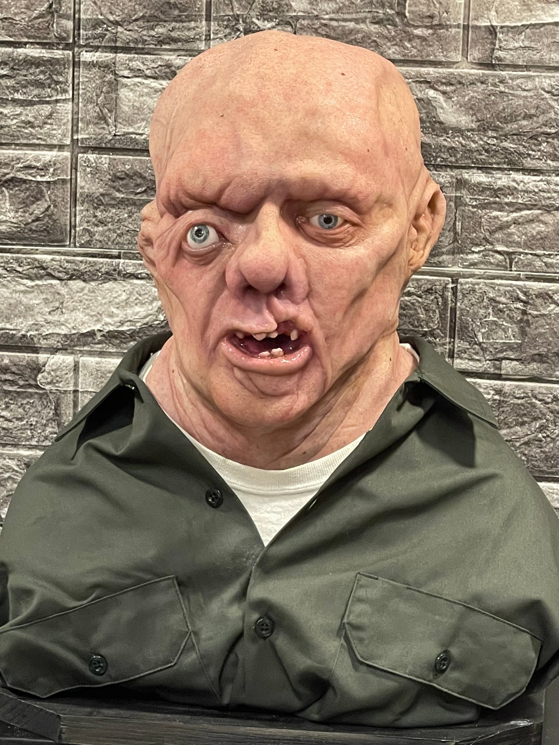 13日の金曜日　ジェイソン　ライフサイズバスト　胸像 Jason voorhees Friday the 13th:The Final Chapter pt4 Museum