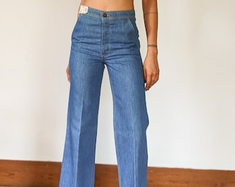 Vintage 70s Levi's High Rise Straight Leg Denim Jeans | Levi's Stretch Waist | 28 High Waist Denim