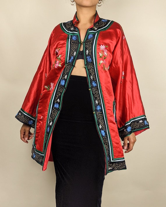 Vintage 100% Silk Floral Embroidered Red Chinese R