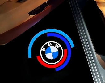 Luces de charco con proyector de logotipo LED en las puertas de BMW