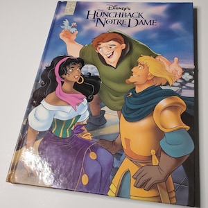 The Hunchback of Notre Dame Large Picture Book Disney Classics Series 8.5x11.5 98 Pages 1996 Frollo Quasimodo Esmerelda Clopin Victor Hugo