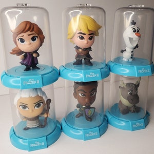 Frozen 2 Domez Collectable Mini Characters Zag Toys Princess Anna Elsa Olaf Sven Kristoff Yelana Mattias 3 Inch Cake Topper