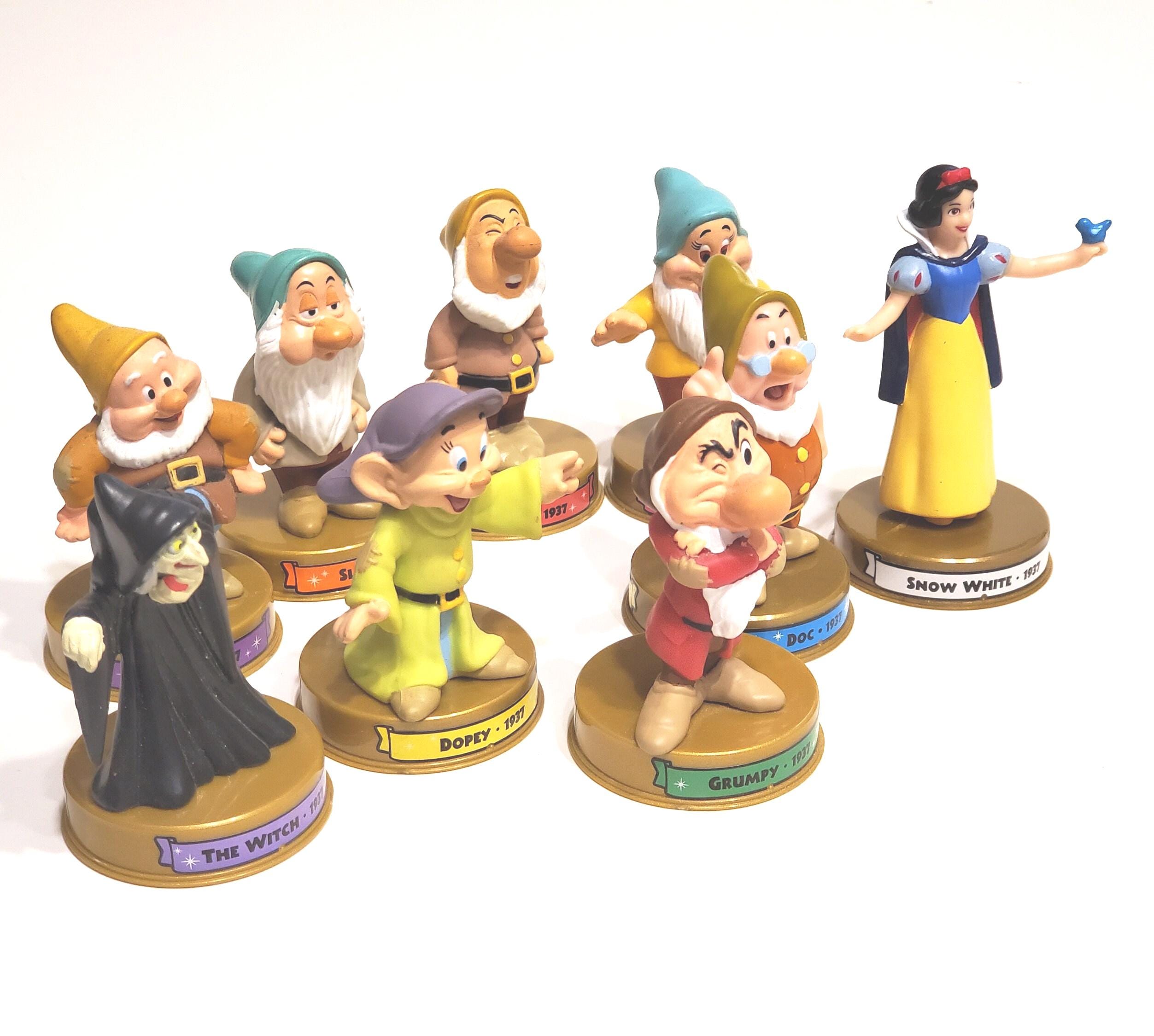 Snow White and the Seven Dwarfs Figurines Disney 100 Years of