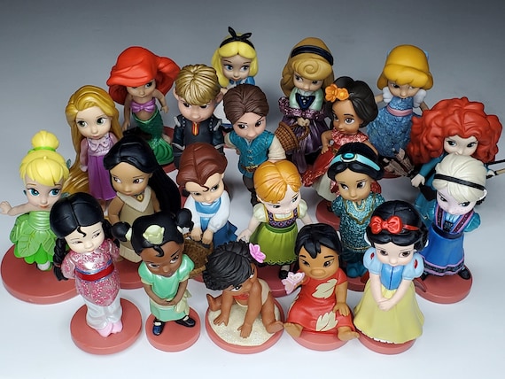 Juego de figuras Disney Animators' Collection de lujo