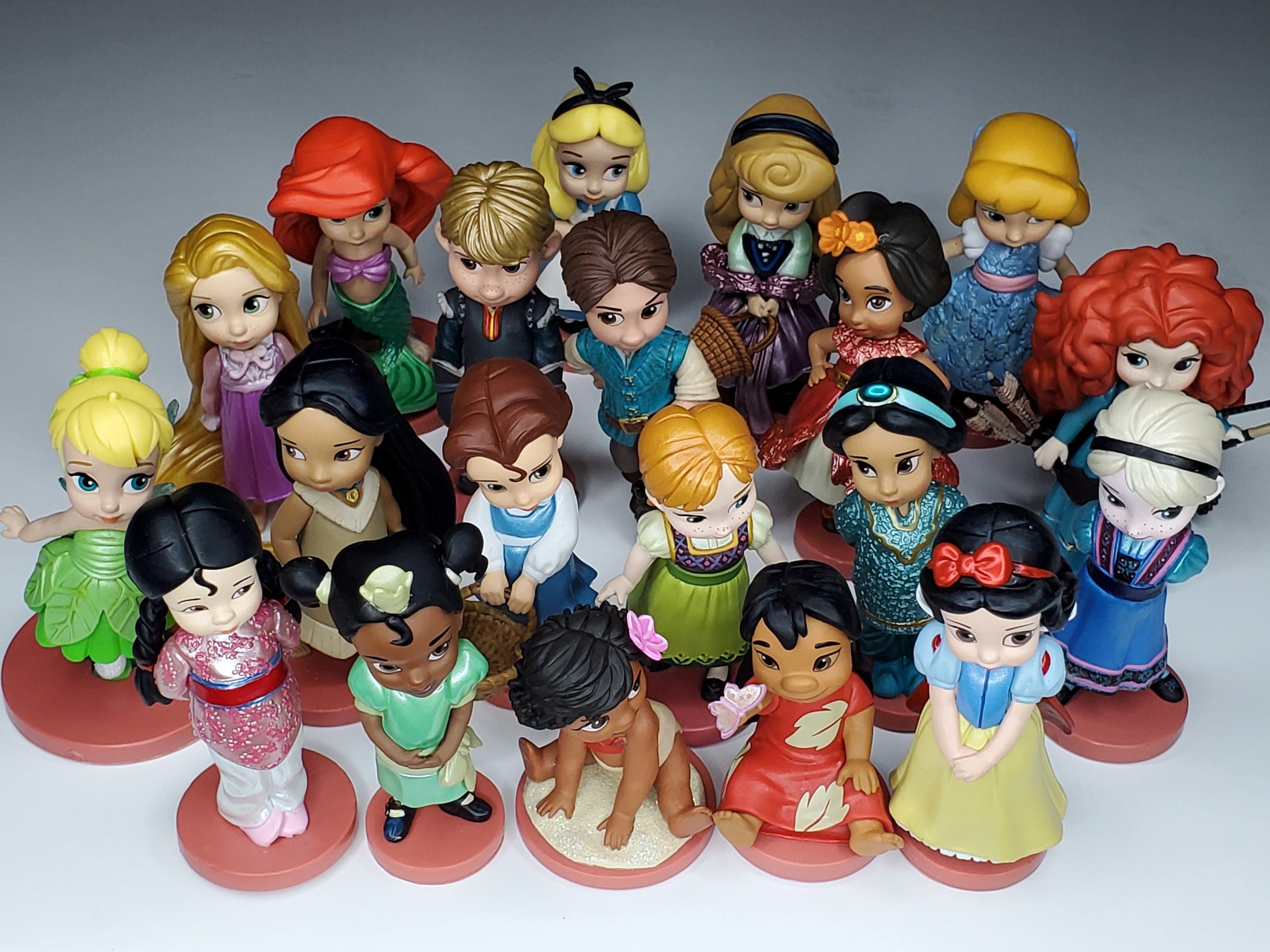 Disney Figurine Set - Princesses NEW Pocahontas Rapunzel Aurora