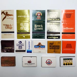 Vintage Disneyland Tobacco