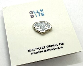 Mini pin de esmalte con diseño de ala izquierda con purpurina plateada (chapado en plata) (0,5")