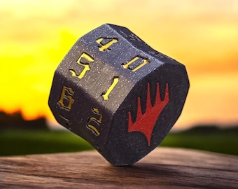 MTG Premium Life Counter for Magic the Gathering - Dark Purple with Gold Numbers, 99 to 0