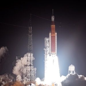 NASA Rocket Print, Rocket Launch Print Artemis I Launch Print, Space Launch System Rocket, SLS Rocket Print, Artemis 2