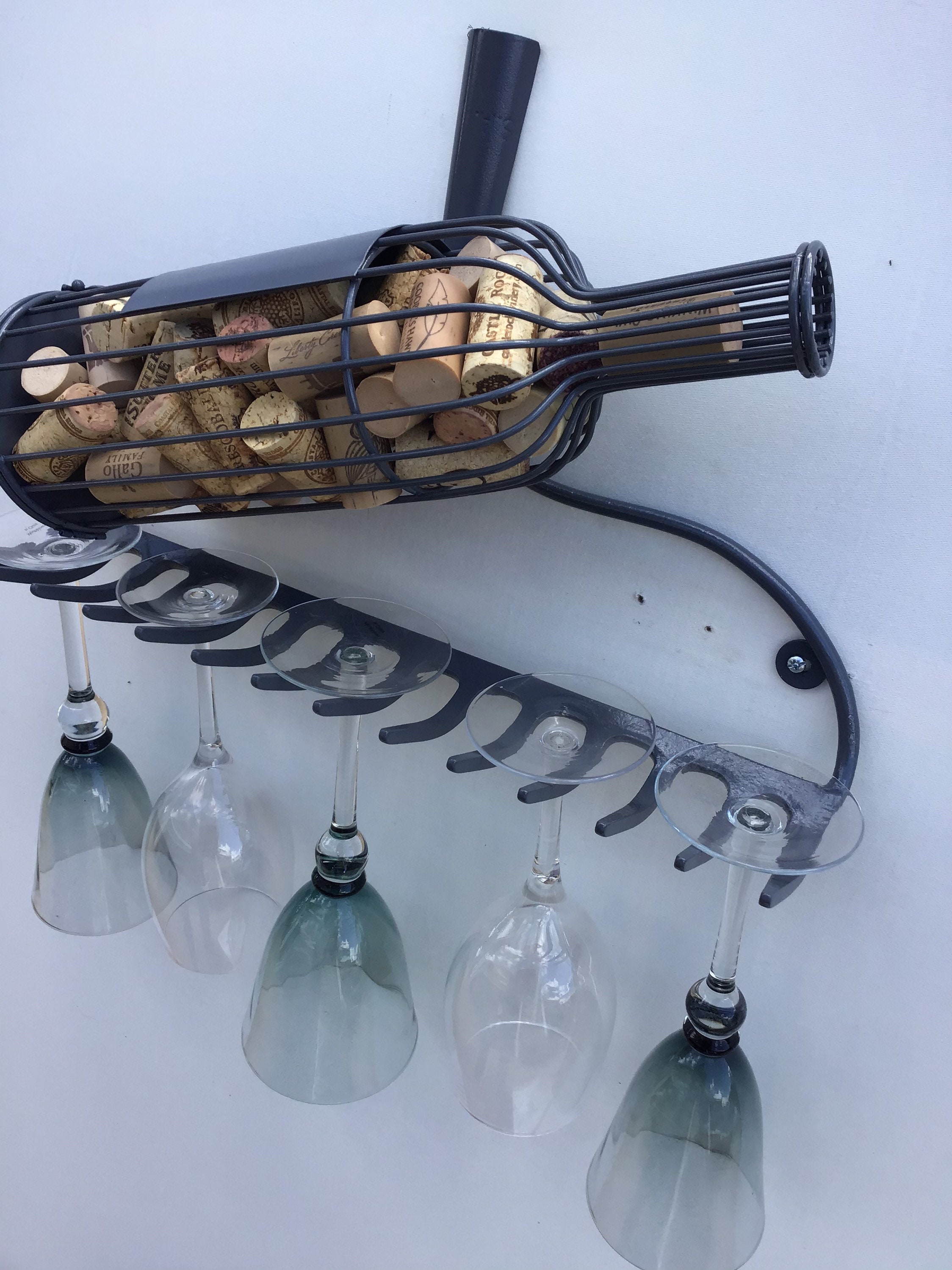 Garden rake wine glass holder hot sale