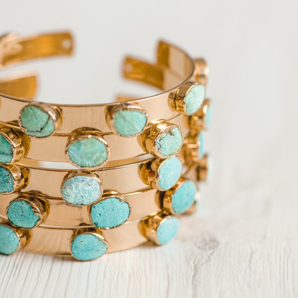 Bracelet manchette en pierre turquoise | Chakra Gem Stone Bracelet | Véritable bracelet manchette en cristal turquoise | Bracelet Gemstone Bangle | Cadeau Bien-Être
