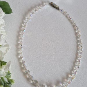 Vintage 1950s Aurora Borealis Single Strand Graduated Choker Necklace