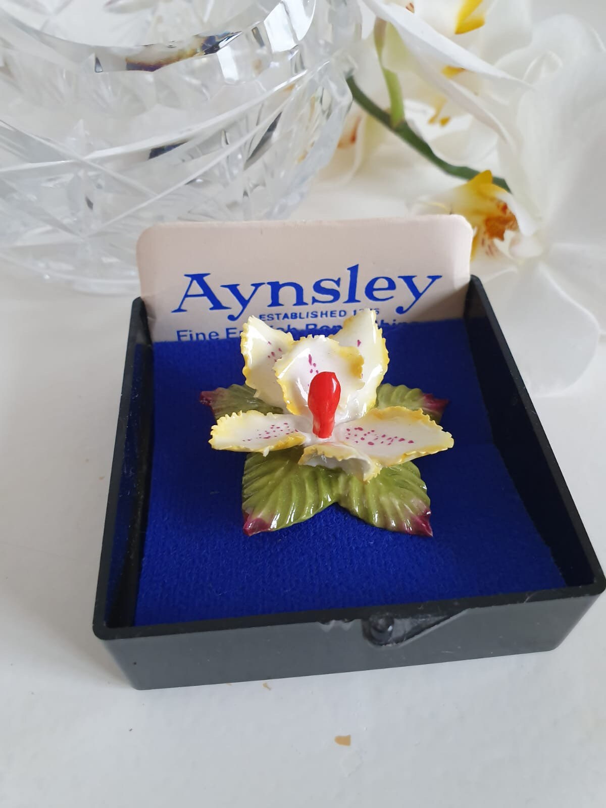 Flower Brooch in Gift Box