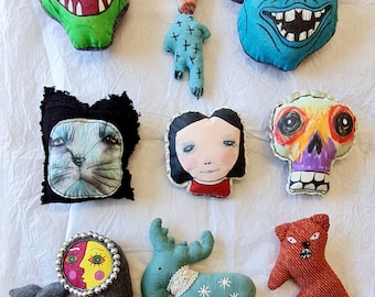 Lot De Petites Broches Fantaisies Anciennes Pour Enfant/Poupée - Années 1920 - Occasion