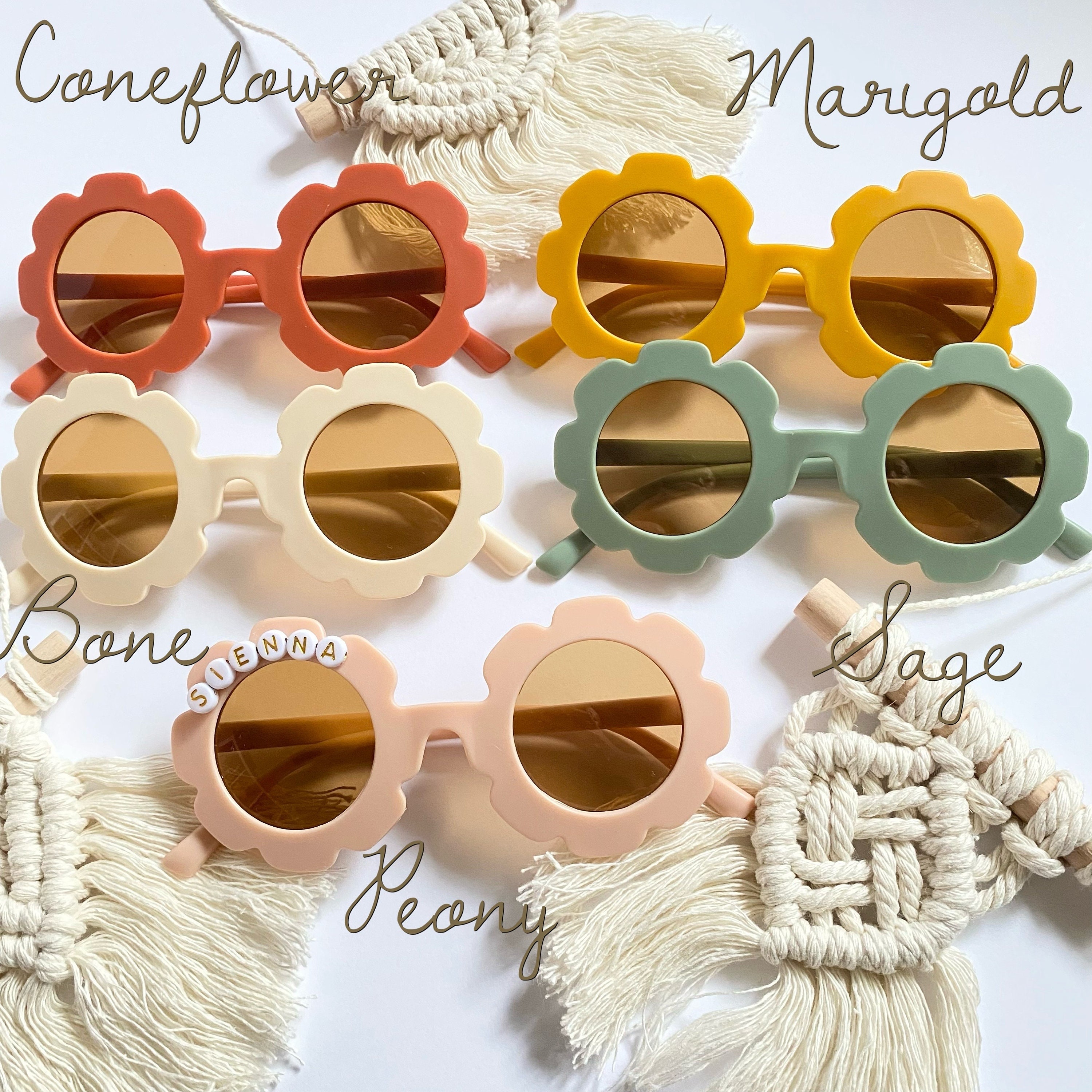 Personalized Flower Girl Sunglasses: Boho Retro Daisy  display picture 1