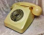 Cream 746 Vintage rotary dial BT Telephone-Very Good Condition-Tested Working