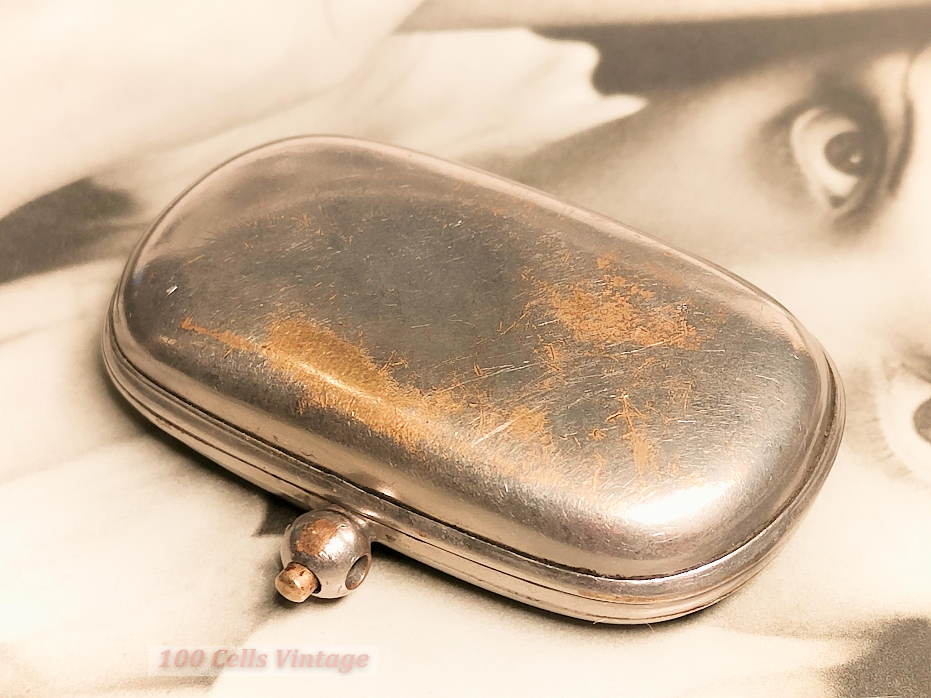 アンティーク雑貨 Antique 1901 Silver Sovereign Case A Silver Sovereign Case | Rutherford