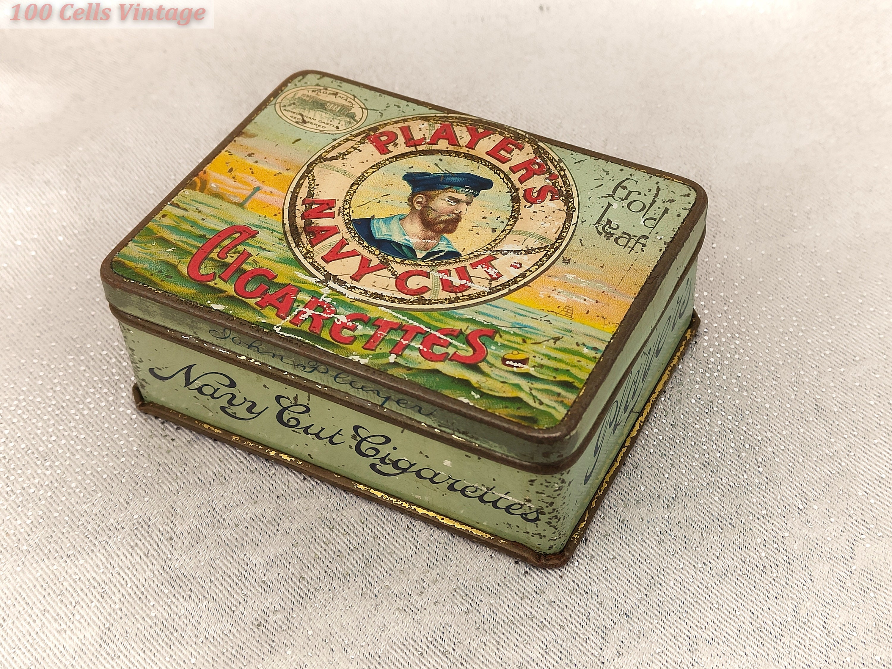 Players Navy Cut Tin
