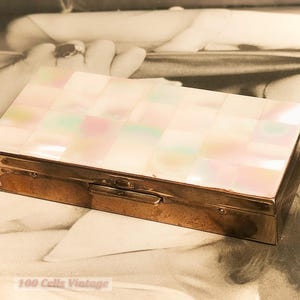 Rectangular Mother of pearl-9cm-vintage trinket box/pill box-205-keepsake box, jewelry box, trinket box, treasure box