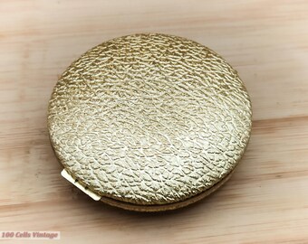 Revlon Textured Gold Turn-vintage Ladies Powder Compact-1pi