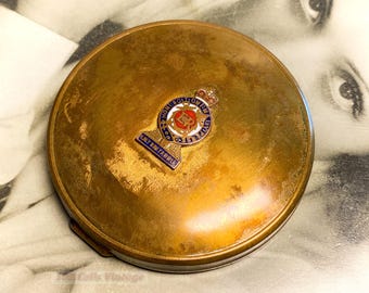 HM Yacht Britannia Royal Nautical sweetheart vintage powder compact