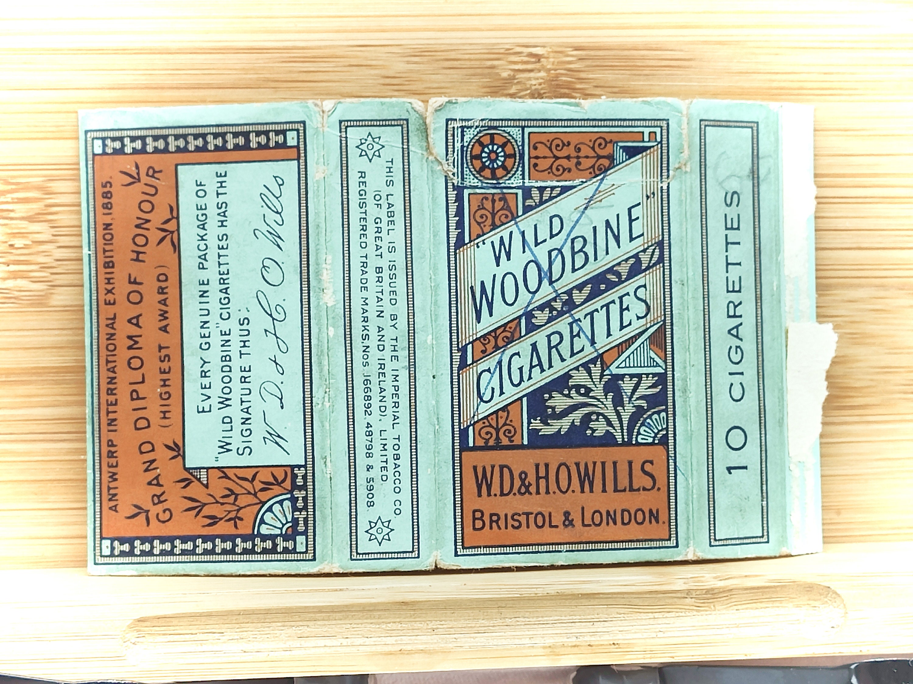 Wild Woodbine- Vintage Cigarette Packet-tobacco-flat Outer & Inner