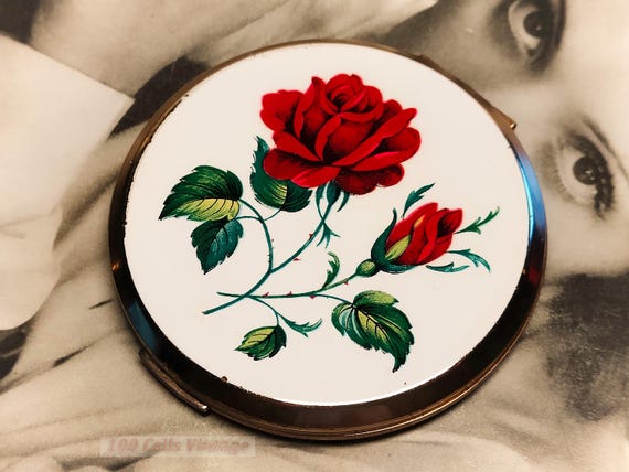 Stratton White and Red Rose Floral Vintage Powder Compact: Makeup