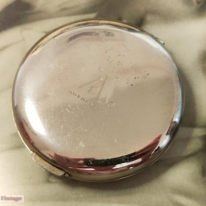Small minimalist shiny silver tone-Vintage Powder Compact-Make Up-Mirror-1o , vintage compact, handheld mirror, vintage vanity