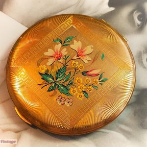 Kigu Pink gold floral Vintage Kigu Powder Compact-Make Up-Mirror-0i, vintage compact, handheld mirror, vintage vanity