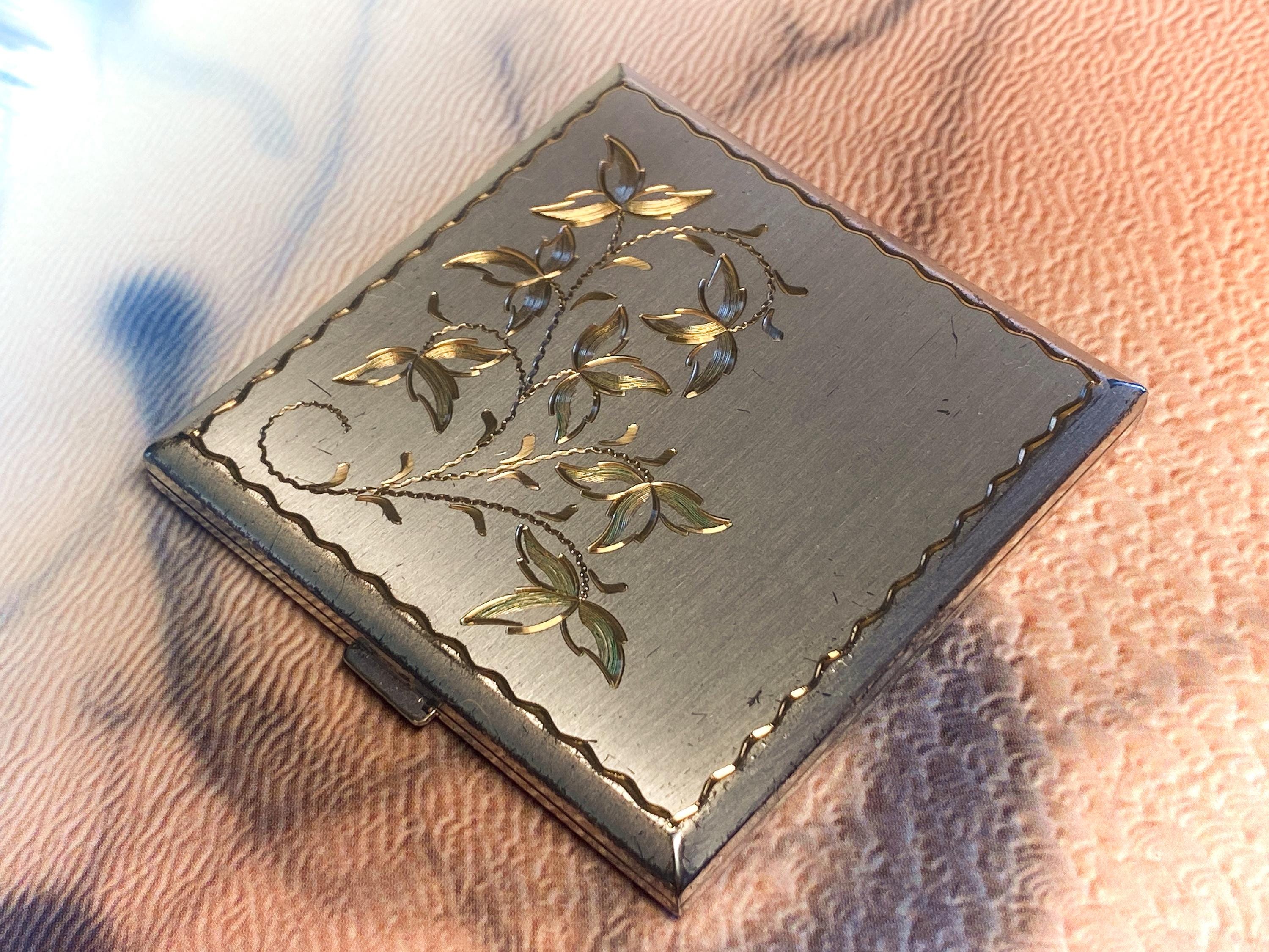Mondaine compact - Etsy 日本