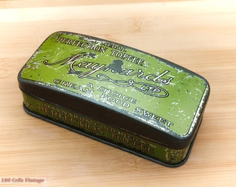 Maynards Perfection Toffee Vintage Sweet Tin-13cm-0li