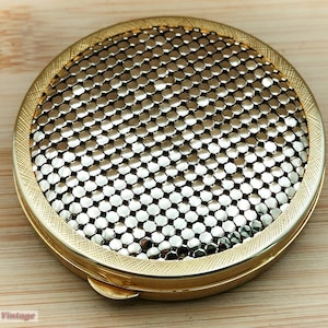 Art Deco Chain Mail-Vintage Make Up/Powder Compact-0li, compact mirror, vintage compact, handheld mirror, vintage vanity