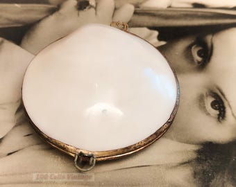 Seashell/Clamshell-7cm-vintage pill/trinket box-1v