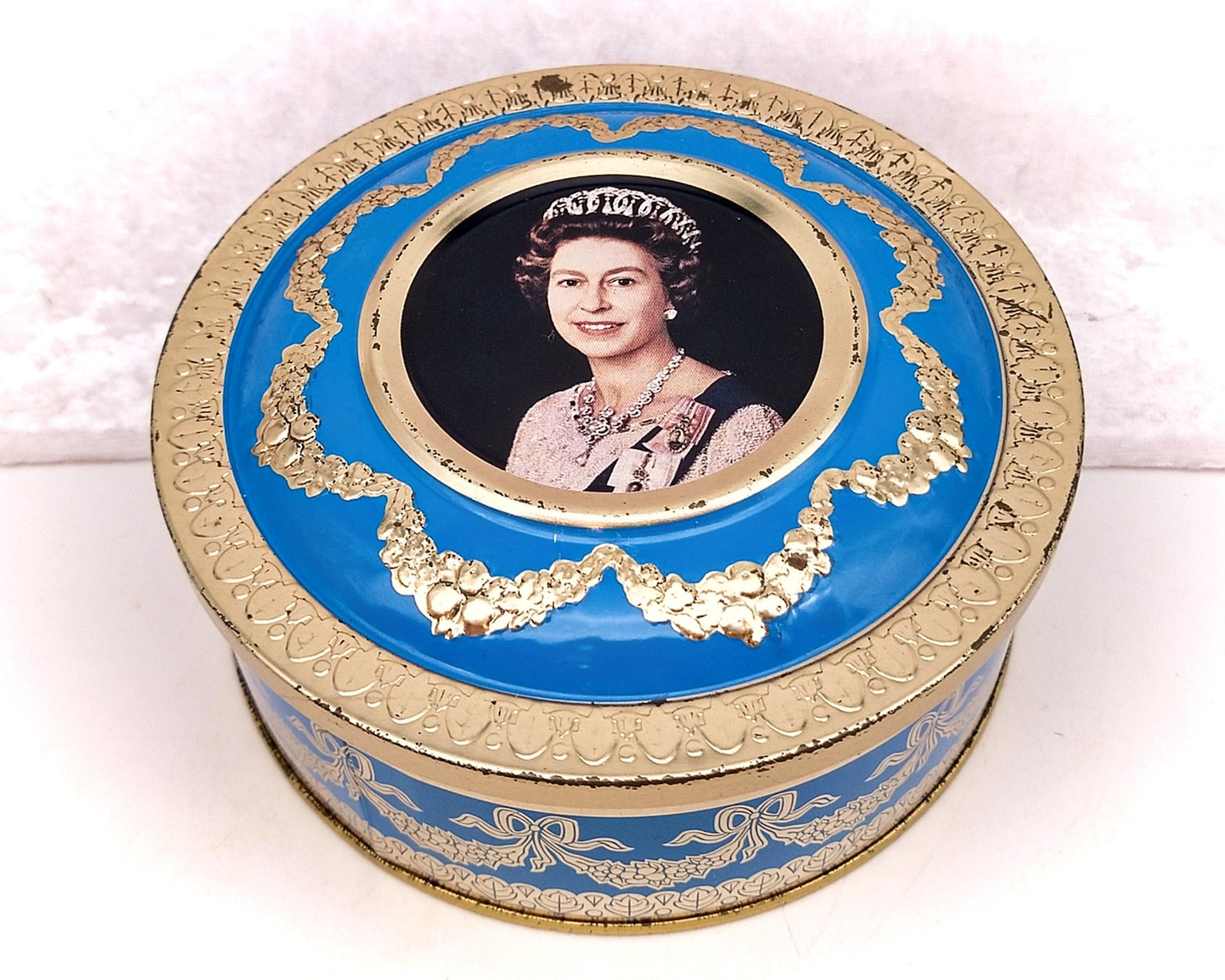 Queen Elizabeth II Coronation Souvenir Sweet/Biscuit Etsy