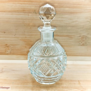 Crystal/glass small decanter-12cm-Vintage Collectable Perfume/Scent Bottle-u, empty perfume bottle, empty glass bottle