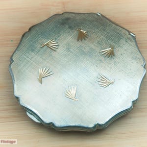 Stratton silver plate-Queen-Vintage Make Up/Powder Mirror Compact-204 , vintage compact, handheld mirror, vintage vanity