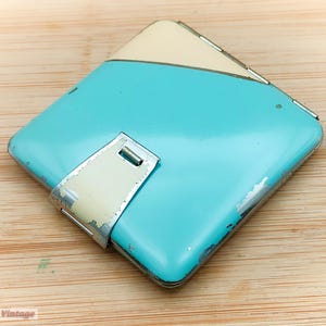 Blue and White Art Deco Enamel-Vintage Make Up/Powder Compact-201, compact mirror, vintage compact, handheld mirror, vintage vanity