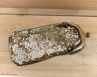 Gold Chainmail Vintage Art Deco/Flapper Girl Coin Purse -0ma, compact mirror, vintage compact, handheld mirror, vintage vanity