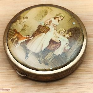 Yardley Tiny (5cm) Old fashioned scene-Vintage Ladies Powder Compact -0pi, compact mirror, vintage compact, handheld mirror, vintage vanity