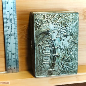 Chinese/Asian Embossed Silver Tone-8cm-Vintage Trinket/Pill/Jewellery Box image 8