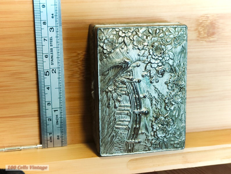 Chinese/Asian Embossed Silver Tone-8cm-Vintage Trinket/Pill/Jewellery Box image 8