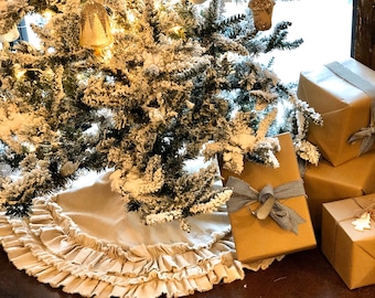 Ckirt for Christmas Tree,Custom,White,Ivory,Light Beige,Tree Skirt with Ruffles,Shabby,French Country,Farmhouse Tree Crirt, Handmade