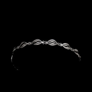 Handgemachtes filigranes Armband &quot;Fast Waves&quot; - Sterling Silber Schmuck - Geburtstagsgeschenk - Mama Geschenk - Zypern Schmuck