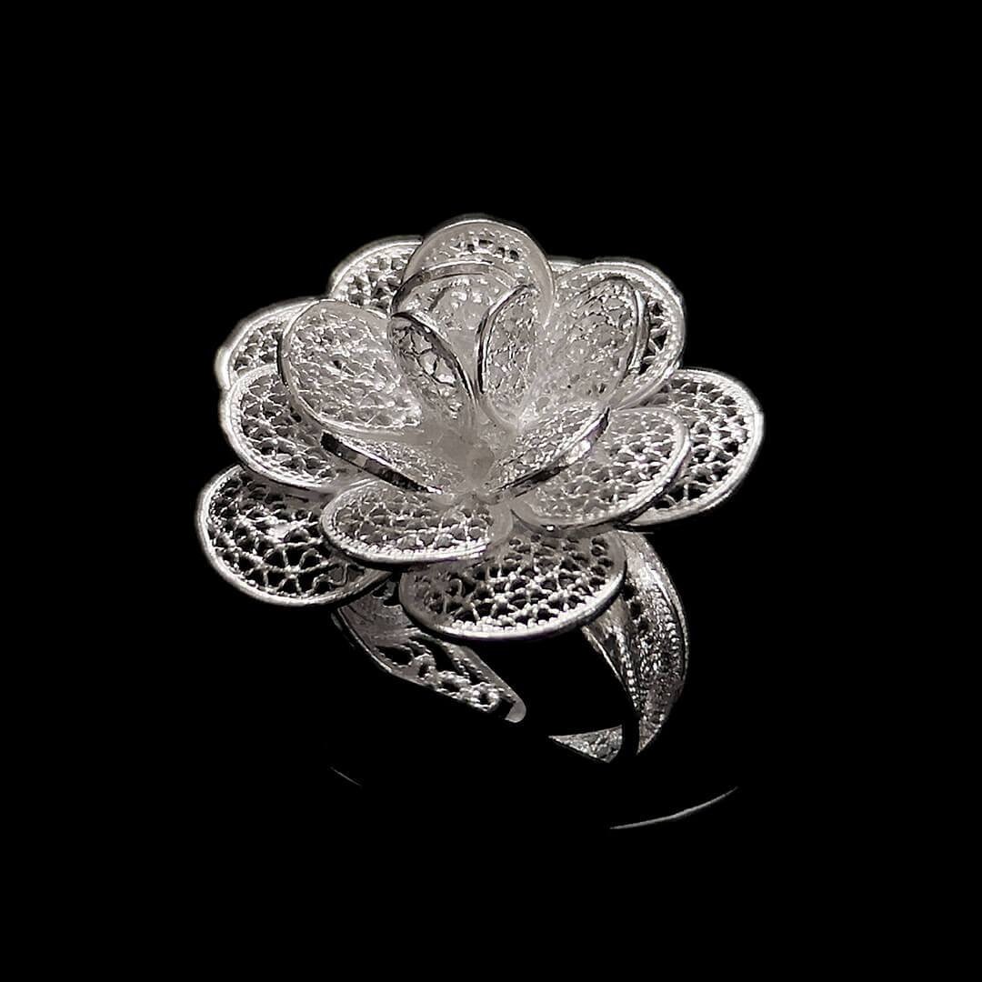 イスラエル ヴィンテージ コーラル 花柄 925 シルバー フラワー リング 銀 Filigree Cutout Flower Polished Ring New .925 Sterling