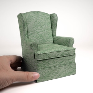 1:6 Scale Upholstered Grand Armchair with Skirting for Doll Blythe BJD