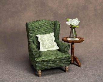 1:12 Scale Dollhouse Miniature Upholstered Accent Chair