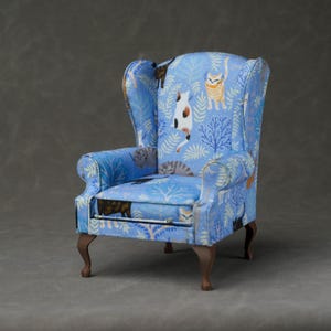 1:6 Scale Exquisite Meow Antique Wingback Chair for Blythe Momoko and Dolls