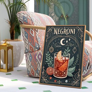 Wydruk artystyczny koktajlu Negroni | Wózek barowy i wystrój domowego baru | Pobieranie cyfrowe | Prezent w stylu mistycznego tarota | Sztuka ścienna Speakeasy