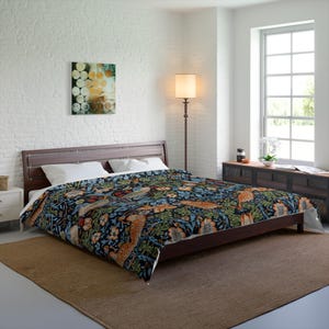 William Morris Bohemian Floral Comforter, Cozy Bedding, Vintage Pattern Quilt, Home Decor, Layered Bedding Gift, Nature-Inspired Bedroom
