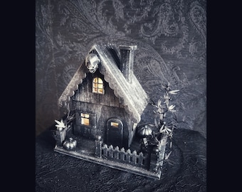 Deco House with Lighting “HAUNTED HOUSE“ Spider Web Skull Raven Witch Pentagram Occult Unique Halloween Witch Gothic Home Decor